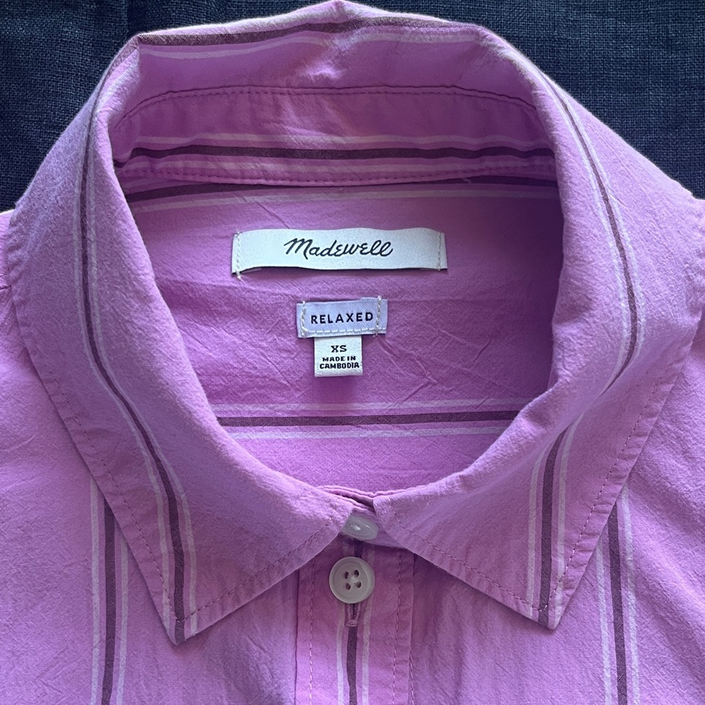 Madewell Signature Poplin Oversized Boyshirt in Stripe Pink Striped Shirt - Picture 4 of 10